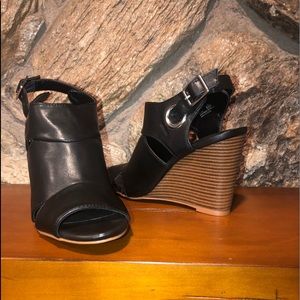 Dollhouse Wedges